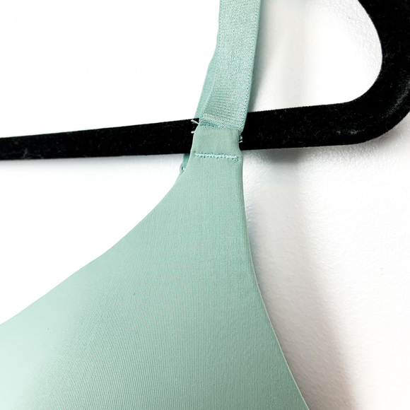 Joe Fresh Green Bra 40DD - Picture 5 of 10